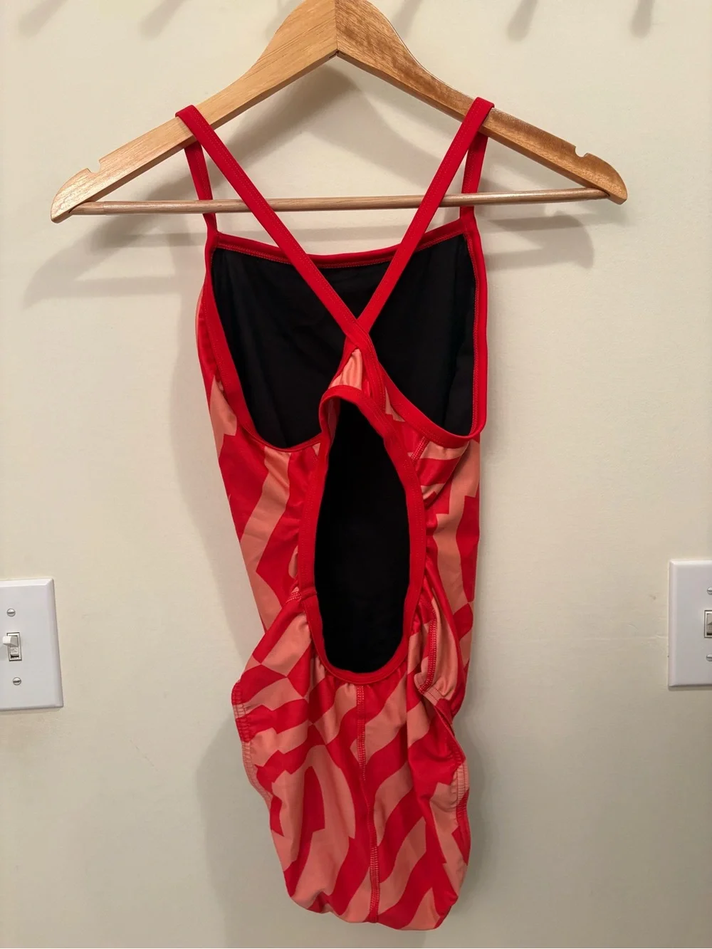 Speedo NWT Women's ST Vortex Maze Flyback One Piece Swimsuit in Size 10/36